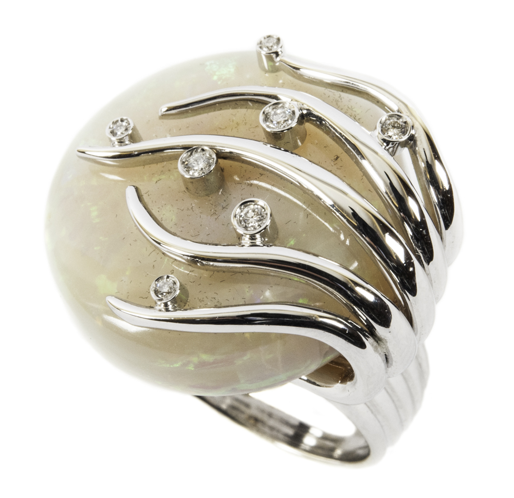 Anello opale oro sale