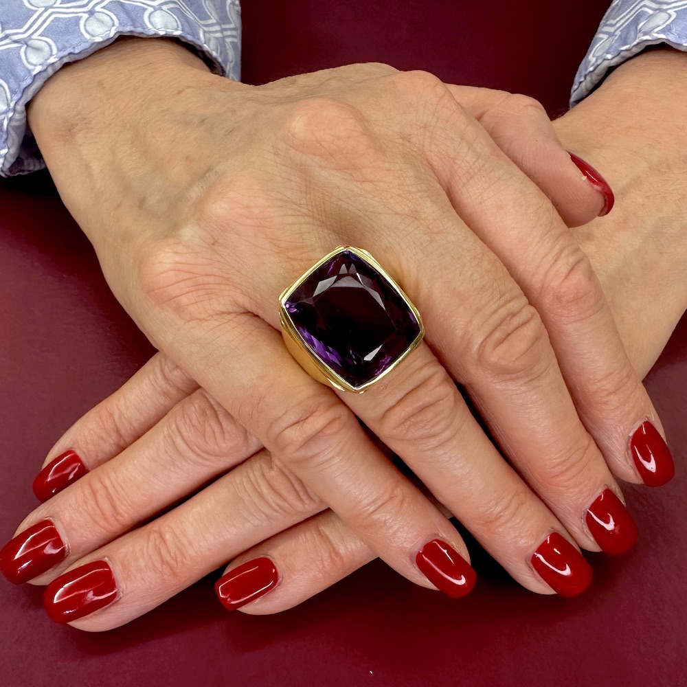 Anello con ametista rettangolare store