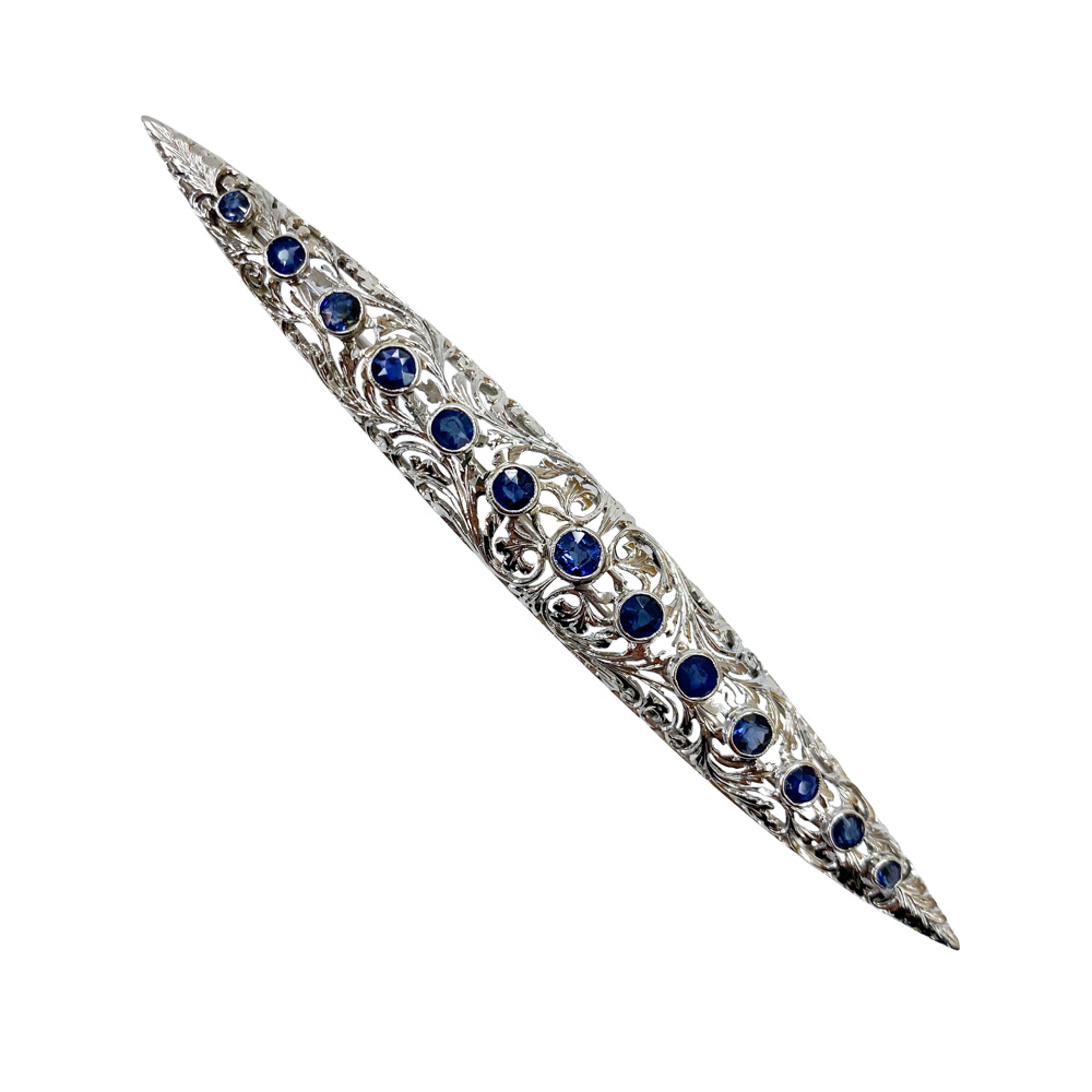 Orecchini con Zaffiri | Oro Bianco 18 kt | Gioielleria Berluti