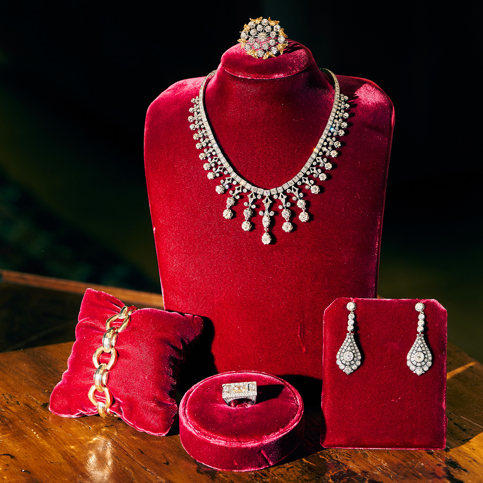 Antique and Period Jewelry