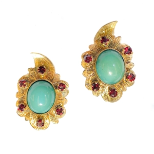 Leaf shaped earrings in 18k gold and turquoise - Italy 1970s