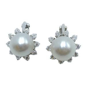 18 karat white gold earrings with natural pearls and diamonds - Italy 1950s