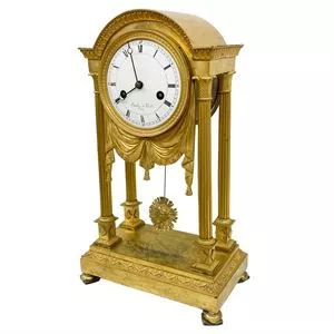 Mantel clock in gilt bronze - Stanley à Paris - France 19th century