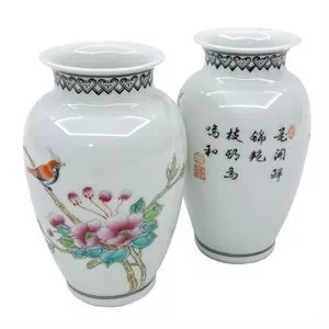 Vasetti in porcellana - Qianlong - Cina XVIII secolo
