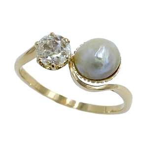 Anello a contrariè in oro giallo 18 karati con perla e diamante - Italia anni '20