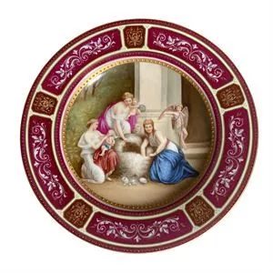 Piatto in porcellana policroma - Ancelle e amorini - Austria XIX secolo