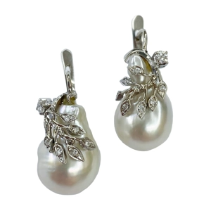 18 karat white gold earrings with baroque pearl and diamonds - Italy