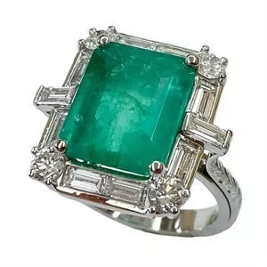 Platinum ring with emerald and diamonds - Italy 1950s