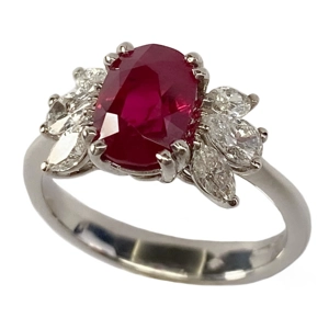 18 karat white gold ring with ruby and diamonds - Italy 1960s