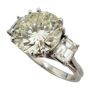 Anello in oro bianco 18 karati con diamanti - Italia