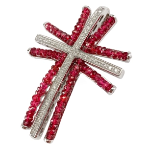 18 karat white gold cross pendant with diamonds and rubies - Italy 1970s