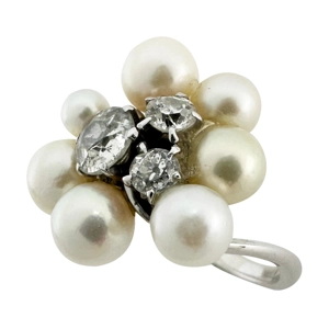 Anello in oro bianco 18 karati con diamanti e perle - Italia anni '60
